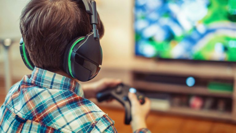 Viral video game